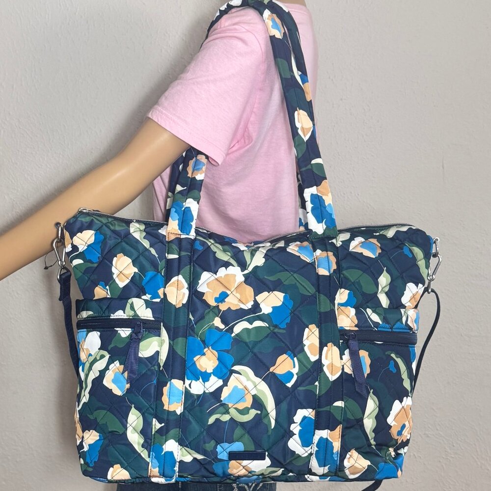 Vera Bradley Large Multi-Strap Tote in Performance Twill Immersed Blooms NWT - Picture 6 of 13